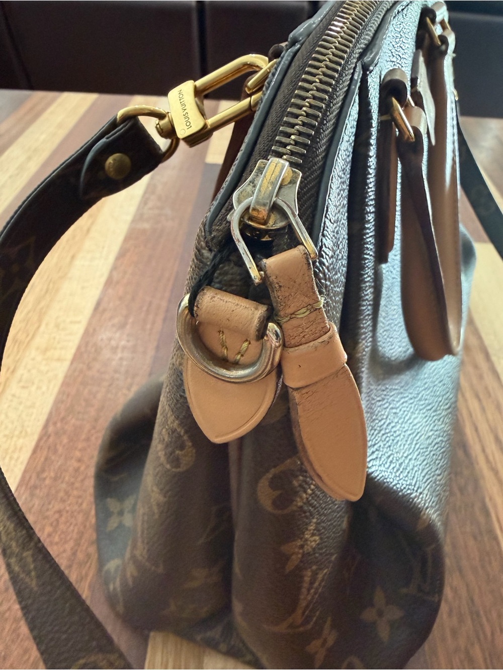 Louis Vuitton Rivoli Monogram Coated Canvas Brown and Tan - Picture 6 of 16
